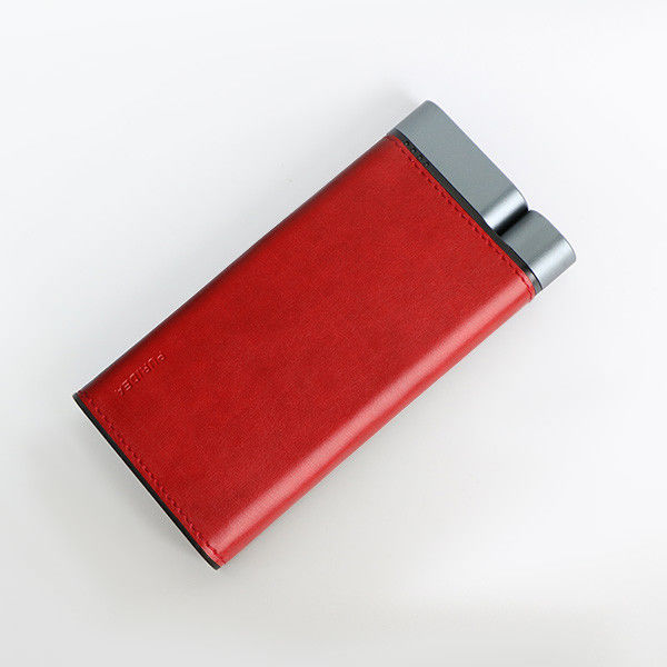 10000mAh Power Bank Metall Schalen Leder Finish 2pcs USB-A 1pc Typ-C Ports