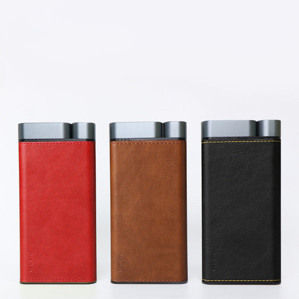 10000mAh PD20W Power Bank Metall Schalen Leder 2pcs USB-A 1PC Typ-C Ports